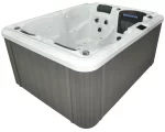 pisa-3-seater-hottub-2