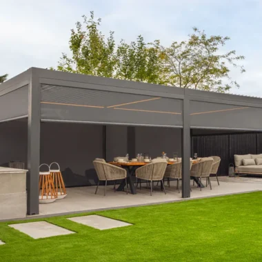 CHOOSING A PERGOLA IN MANCHESTER: STYLES, COSTS AND GARDEN IDEAS