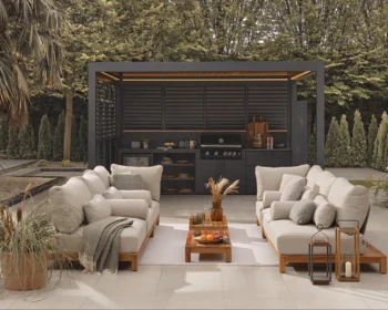 Luxe Electric Retractable Roof LED Aluminium Pergola