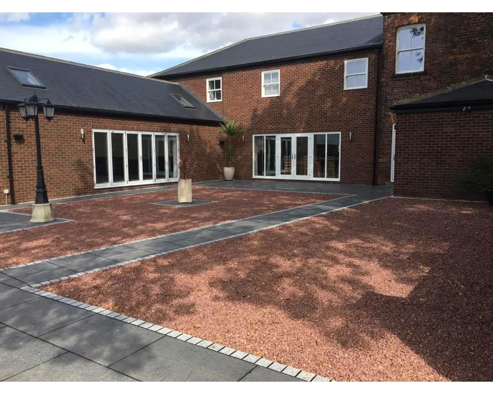 Flamed Dark Grey Granite Paving – 4 Flamed Dark Grey - view 4
